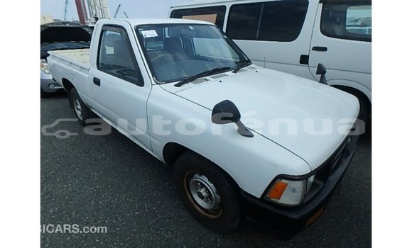 Buy Import Toyota Hilux White Car in Import - Dubai in Marquesas Buy Import Toyota Hilux White Car in Import - Dubai in Marquesas