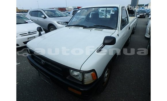 Buy Import Toyota Hilux White Car in Import - Dubai in Marquesas Buy Import Toyota Hilux White Car in Import - Dubai in Marquesas