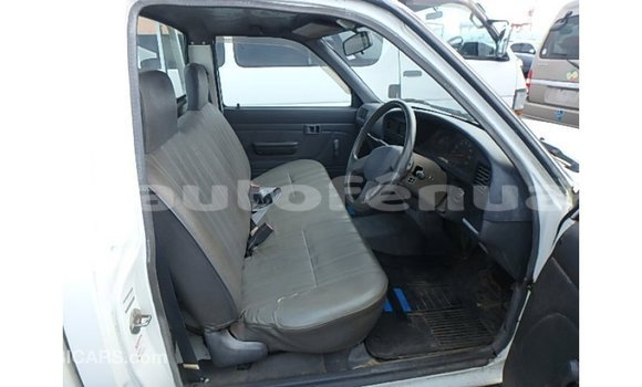 Buy Import Toyota Hilux White Car in Import - Dubai in Marquesas Buy Import Toyota Hilux White Car in Import - Dubai in Marquesas