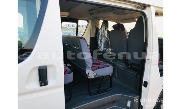 Acheter Import Voiture Toyota Hiace Blanc à Import - Dubai, Marquesas Acheter Import Voiture Toyota Hiace Blanc à Import - Dubai, Marquesas