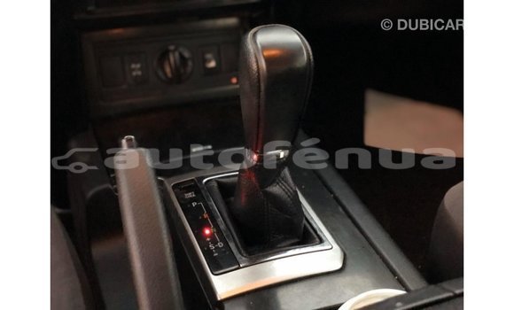 Acheter Import Voiture Toyota Prado Blanc à Import - Dubai, Marquesas Acheter Import Voiture Toyota Prado Blanc à Import - Dubai, Marquesas