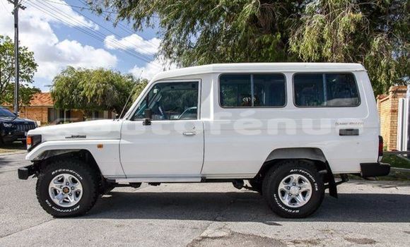 Buy Used Toyota Troop Other Car in Avera in Tubuai