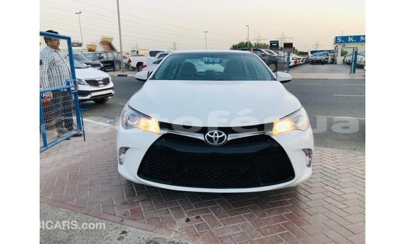 Acheter Import Voiture Toyota Camry Blanc à Import - Dubai, Marquesas Acheter Import Voiture Toyota Camry Blanc à Import - Dubai, Marquesas