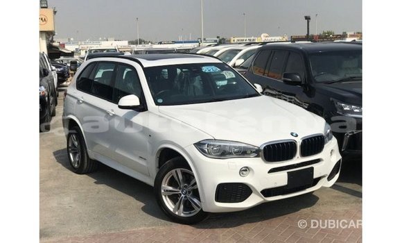Acheter Import Voiture BMW X5 Blanc à Import - Dubai, Marquesas Acheter Import Voiture BMW X5 Blanc à Import - Dubai, Marquesas
