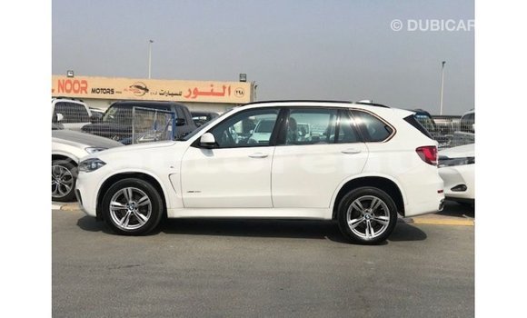 Acheter Import Voiture BMW X5 Blanc à Import - Dubai, Marquesas Acheter Import Voiture BMW X5 Blanc à Import - Dubai, Marquesas