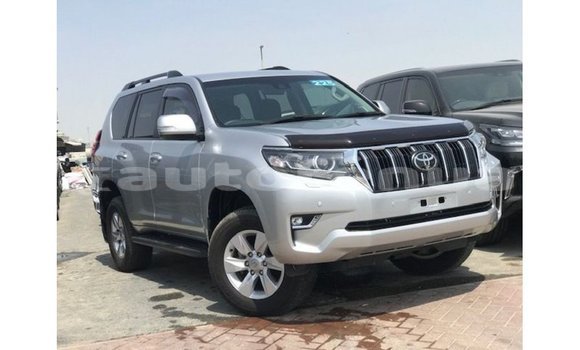 Acheter Import Voiture Toyota Prado Autre à Import - Dubai, Marquesas Acheter Import Voiture Toyota Prado Autre à Import - Dubai, Marquesas