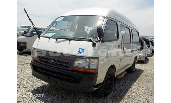 Buy Import Toyota Hiace White Car in Import - Dubai in Marquesas Buy Import Toyota Hiace White Car in Import - Dubai in Marquesas