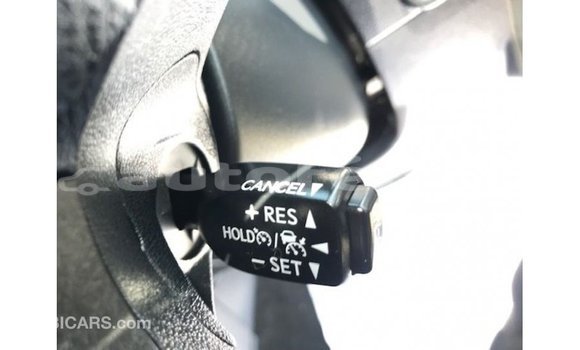 Acheter Import Voiture Toyota Prado Bleu à Import - Dubai, Marquesas Acheter Import Voiture Toyota Prado Bleu à Import - Dubai, Marquesas