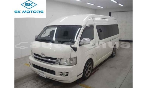 Acheter Import Voiture Toyota Hiace Blanc à Import - Dubai, Marquesas Acheter Import Voiture Toyota Hiace Blanc à Import - Dubai, Marquesas