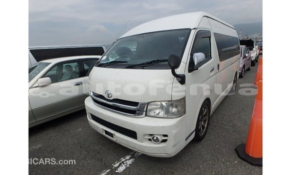 Buy Import Toyota Hiace White Car in Import - Dubai in Marquesas Buy Import Toyota Hiace White Car in Import - Dubai in Marquesas