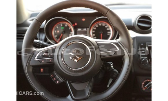 Acheter Import Voiture Suzuki Swift Autre à Import - Dubai, Marquesas Acheter Import Voiture Suzuki Swift Autre à Import - Dubai, Marquesas