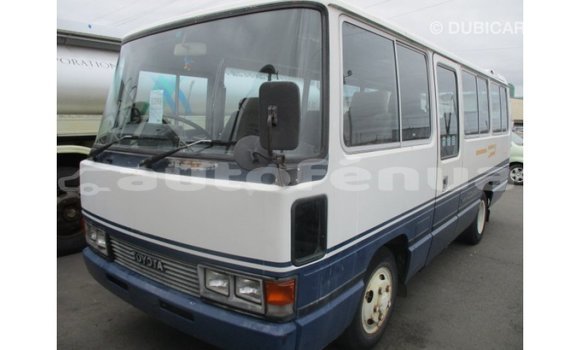 Buy Import Toyota Coaster White Car in Import - Dubai in Marquesas Buy Import Toyota Coaster White Car in Import - Dubai in Marquesas