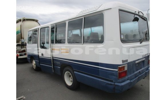 Buy Import Toyota Coaster White Car in Import - Dubai in Marquesas Buy Import Toyota Coaster White Car in Import - Dubai in Marquesas