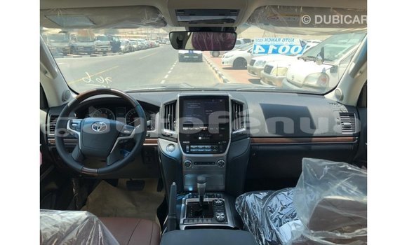 Acheter Import Voiture Toyota Land Cruiser Noir à Import - Dubai, Marquesas Acheter Import Voiture Toyota Land Cruiser Noir à Import - Dubai, Marquesas