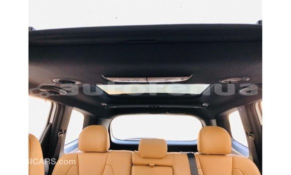 Acheter Import Voiture Kia Carens Blanc à Import - Dubai, Marquesas Acheter Import Voiture Kia Carens Blanc à Import - Dubai, Marquesas