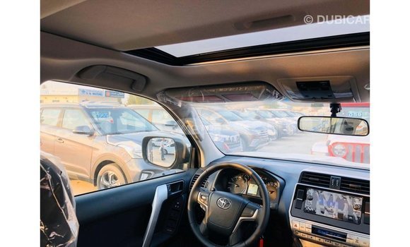 Acheter Import Voiture Toyota Prado Noir à Import - Dubai, Marquesas Acheter Import Voiture Toyota Prado Noir à Import - Dubai, Marquesas