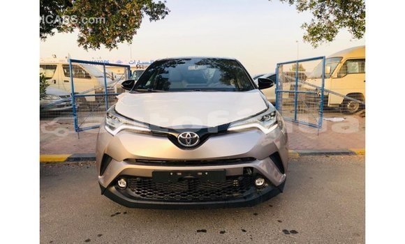 Acheter Import Voiture Toyota C-HR Autre à Import - Dubai, Marquesas Acheter Import Voiture Toyota C-HR Autre à Import - Dubai, Marquesas