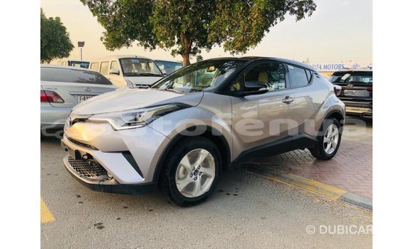 Acheter Import Voiture Toyota C-HR Autre à Import - Dubai, Marquesas Acheter Import Voiture Toyota C-HR Autre à Import - Dubai, Marquesas
