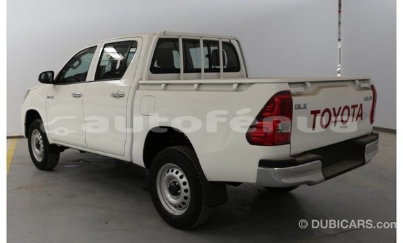 Acheter Import Voiture Toyota Hilux Blanc à Import - Dubai, Marquesas Acheter Import Voiture Toyota Hilux Blanc à Import - Dubai, Marquesas