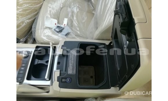 Acheter Import Voiture Toyota Land Cruiser Noir à Import - Dubai, Marquesas Acheter Import Voiture Toyota Land Cruiser Noir à Import - Dubai, Marquesas