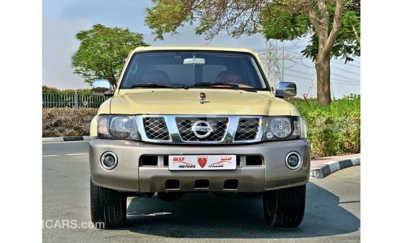 Acheter Import Voiture Nissan Patrol Beige à Import - Dubai, Marquesas Acheter Import Voiture Nissan Patrol Beige à Import - Dubai, Marquesas