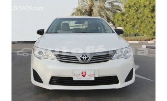 Acheter Import Voiture Toyota Camry Blanc à Import - Dubai, Marquesas Acheter Import Voiture Toyota Camry Blanc à Import - Dubai, Marquesas