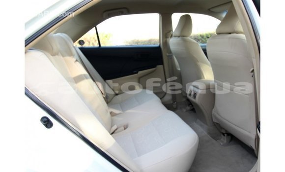 Acheter Import Voiture Toyota Camry Blanc à Import - Dubai, Marquesas Acheter Import Voiture Toyota Camry Blanc à Import - Dubai, Marquesas
