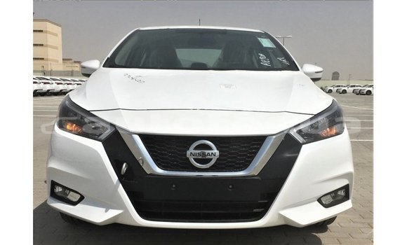 Buy Import Nissan Sunny White Car in Import - Dubai in Marquesas