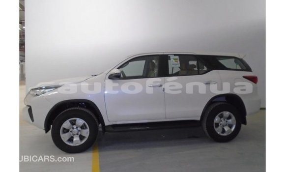 Acheter Import Voiture Toyota Fortuner Blanc à Import - Dubai, Marquesas Acheter Import Voiture Toyota Fortuner Blanc à Import - Dubai, Marquesas
