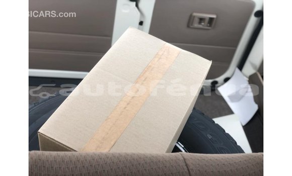 Acheter Import Voiture Toyota Land Cruiser Autre à Import - Dubai, Marquesas Acheter Import Voiture Toyota Land Cruiser Autre à Import - Dubai, Marquesas