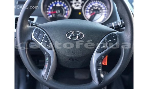Acheter Import Voiture Hyundai Elantra Noir à Import - Dubai, Marquesas Acheter Import Voiture Hyundai Elantra Noir à Import - Dubai, Marquesas