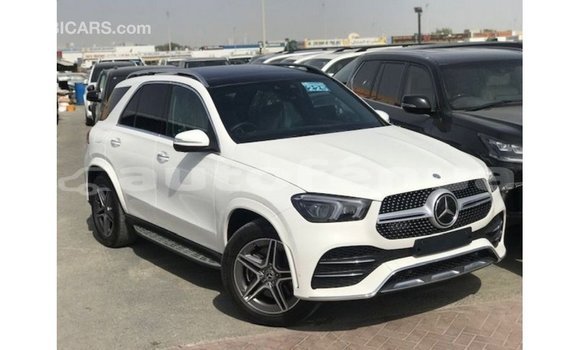 Acheter Import Voiture Mercedes-Benz GLE Blanc à Import - Dubai, Marquesas Acheter Import Voiture Mercedes-Benz GLE Blanc à Import - Dubai, Marquesas