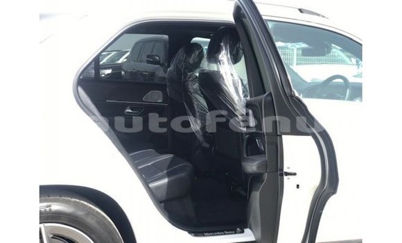 Acheter Import Voiture Mercedes-Benz GLE Blanc à Import - Dubai, Marquesas Acheter Import Voiture Mercedes-Benz GLE Blanc à Import - Dubai, Marquesas