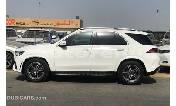 Acheter Import Voiture Mercedes-Benz GLE Blanc à Import - Dubai, Marquesas Acheter Import Voiture Mercedes-Benz GLE Blanc à Import - Dubai, Marquesas