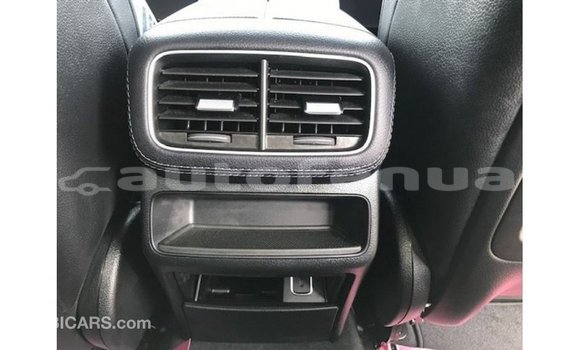 Acheter Import Voiture Mercedes-Benz GLE Blanc à Import - Dubai, Marquesas Acheter Import Voiture Mercedes-Benz GLE Blanc à Import - Dubai, Marquesas