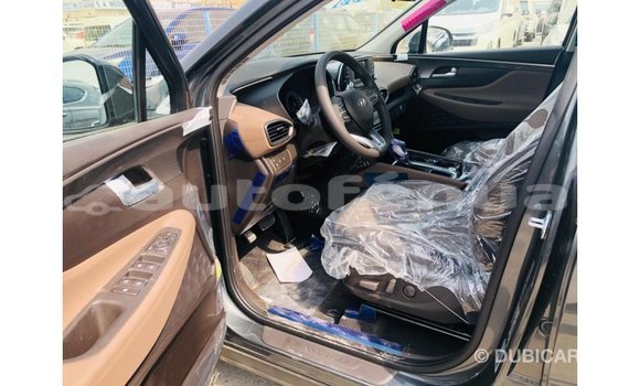 Acheter Import Voiture Hyundai Santa Fe Vert à Import - Dubai, Marquesas Acheter Import Voiture Hyundai Santa Fe Vert à Import - Dubai, Marquesas
