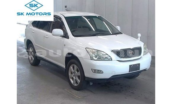 Acheter Import Voiture Toyota Harrier Blanc à Import - Dubai, Marquesas Acheter Import Voiture Toyota Harrier Blanc à Import - Dubai, Marquesas
