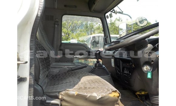 Buy Import Isuzu Rodeo White Car in Import - Dubai in Marquesas Buy Import Isuzu Rodeo White Car in Import - Dubai in Marquesas