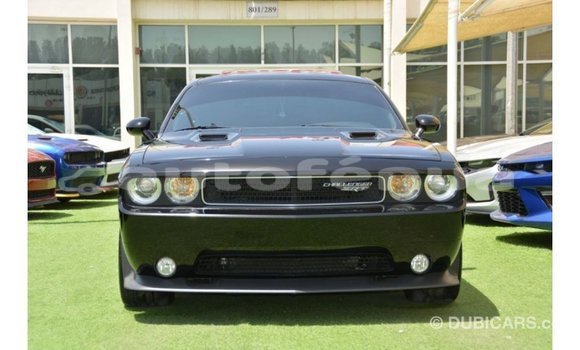 Acheter Import Voiture Dodge Challenger Noir à Import - Dubai, Marquesas Acheter Import Voiture Dodge Challenger Noir à Import - Dubai, Marquesas