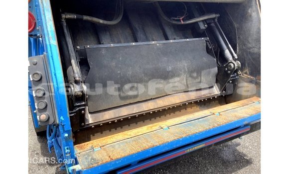 Buy Import Mitsubishi i Blue Car in Import - Dubai in Marquesas Buy Import Mitsubishi i Blue Car in Import - Dubai in Marquesas