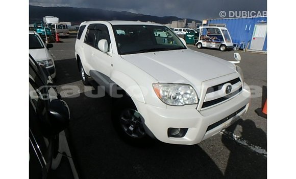Buy Import Toyota Hilux White Car in Import - Dubai in Marquesas Buy Import Toyota Hilux White Car in Import - Dubai in Marquesas