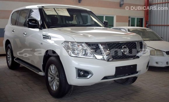Buy Import Nissan Patrol White Car in Import - Dubai in Marquesas Buy Import Nissan Patrol White Car in Import - Dubai in Marquesas