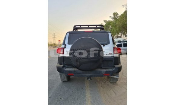 Acheter Import Voiture Toyota FJ Cruiser Autre à Import - Dubai, Marquesas Acheter Import Voiture Toyota FJ Cruiser Autre à Import - Dubai, Marquesas
