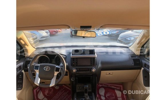 Acheter Import Voiture Toyota Prado Blanc à Import - Dubai, Marquesas Acheter Import Voiture Toyota Prado Blanc à Import - Dubai, Marquesas