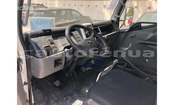 Acheter Import Voiture Mitsubishi i Blanc à Import - Dubai, Marquesas Acheter Import Voiture Mitsubishi i Blanc à Import - Dubai, Marquesas