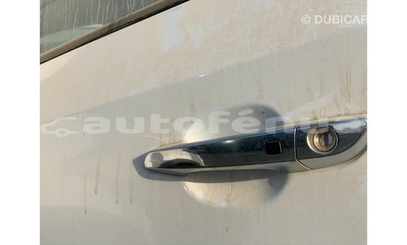 Acheter Import Voiture Hyundai Tucson Blanc à Import - Dubai, Marquesas Acheter Import Voiture Hyundai Tucson Blanc à Import - Dubai, Marquesas