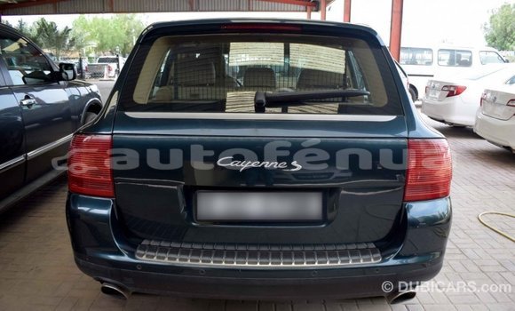 Buy Import Porsche Cayenne Green Car in Import - Dubai in Marquesas Buy Import Porsche Cayenne Green Car in Import - Dubai in Marquesas