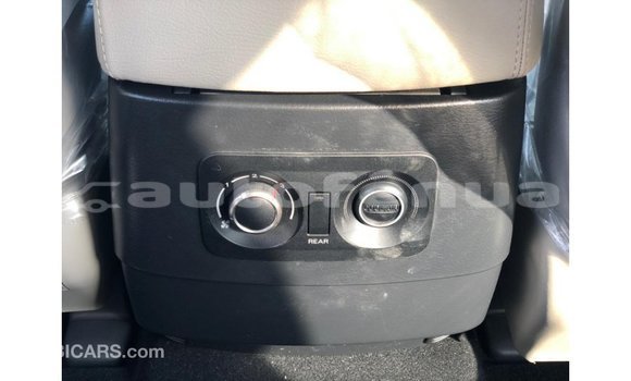 Acheter Import Voiture Mitsubishi Pajero Noir à Import - Dubai, Marquesas Acheter Import Voiture Mitsubishi Pajero Noir à Import - Dubai, Marquesas