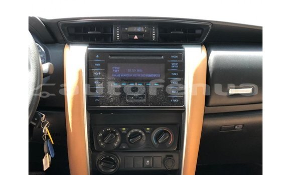 Acheter Import Voiture Toyota Fortuner Blanc à Import - Dubai, Marquesas Acheter Import Voiture Toyota Fortuner Blanc à Import - Dubai, Marquesas