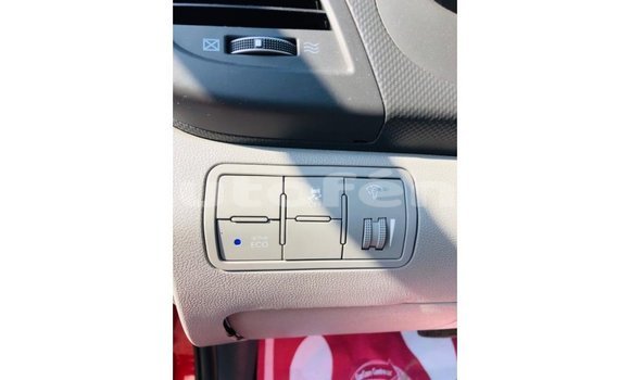 Acheter Import Voiture Hyundai Accent Rouge à Import - Dubai, Marquesas Acheter Import Voiture Hyundai Accent Rouge à Import - Dubai, Marquesas